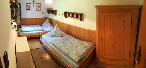 schlafzimmer.jpg